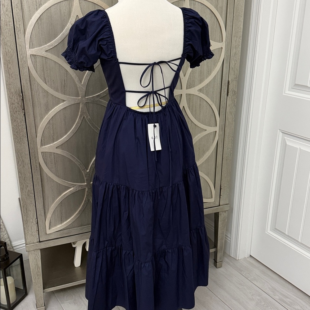 Navy Square-Neck Tiered Maxi Dress with Puff Sleeves with pockets